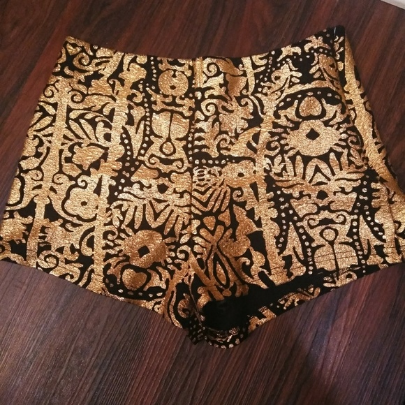 Short - Picture 1 of 1